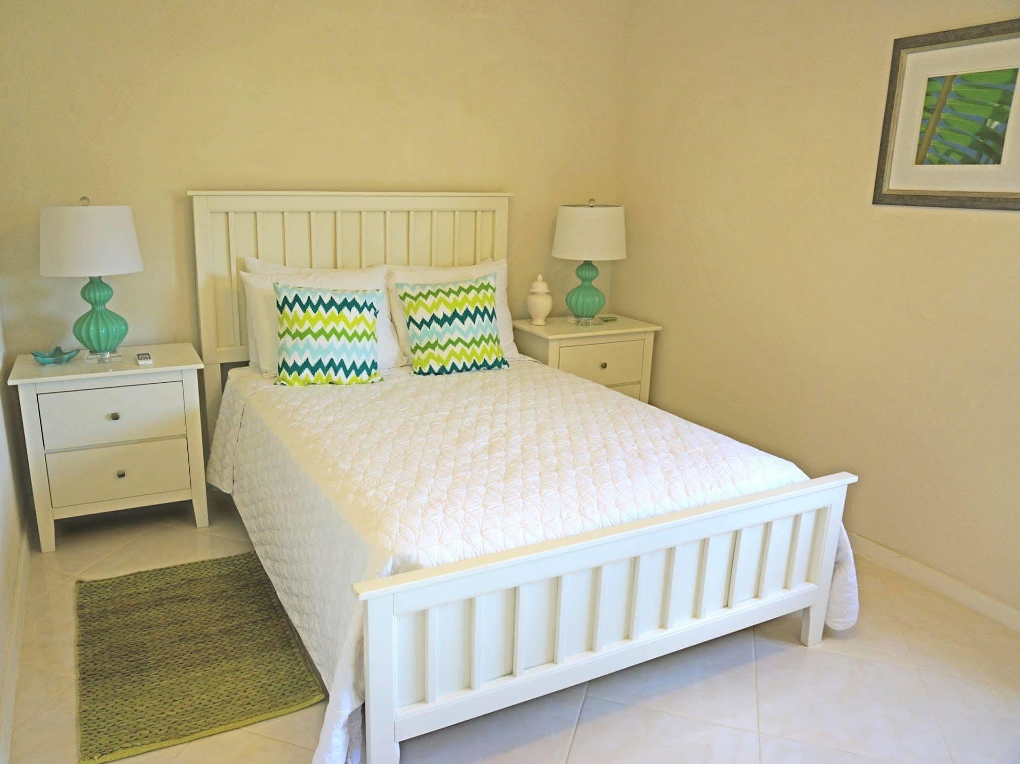 Lantana Resort Barbados By Island Villas เซนต์เจมส์ ภายนอก รูปภาพ